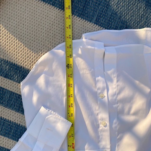 NWT Burberry Crisp White Button down Shirt! Size small - Picture 3 of 16